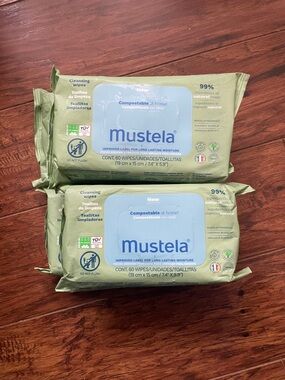 Mustela Gentle Cleansing Wipes 4 packs of 60ct